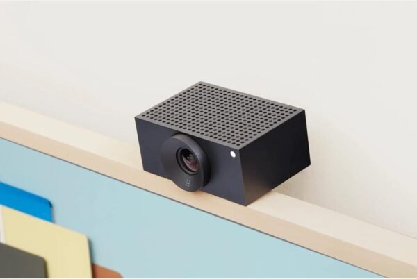 Huddly L1 Video Conferencing Camera Review High-Resolution AI-Powered Features for Large Meeting Rooms