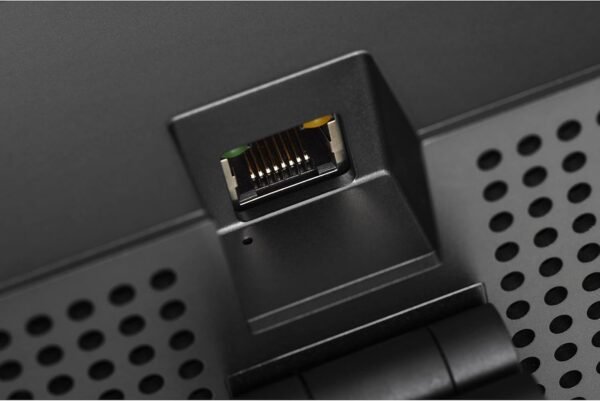 Huddly L1 Video Conferencing Camera Review High-Resolution AI-Powered Features for Large Meeting Rooms